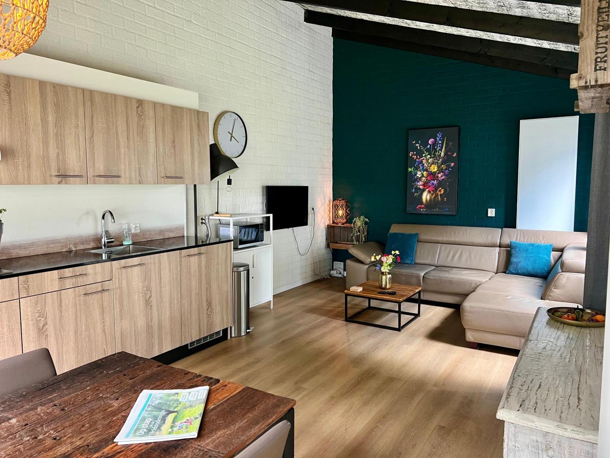 Gehele Bungalow Simpelveld op een park Buitenkant foto