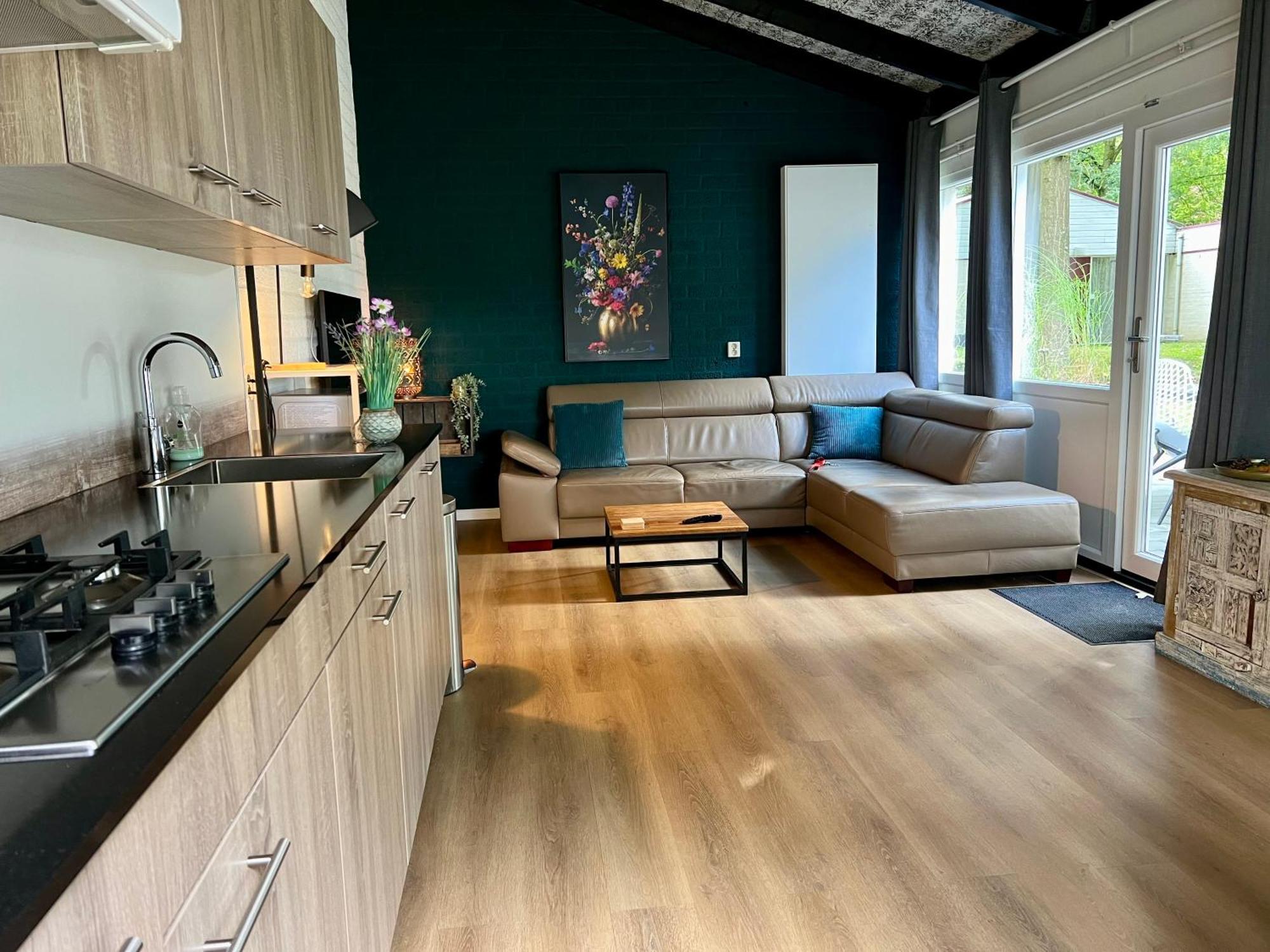 Gehele Bungalow Simpelveld op een park Buitenkant foto
