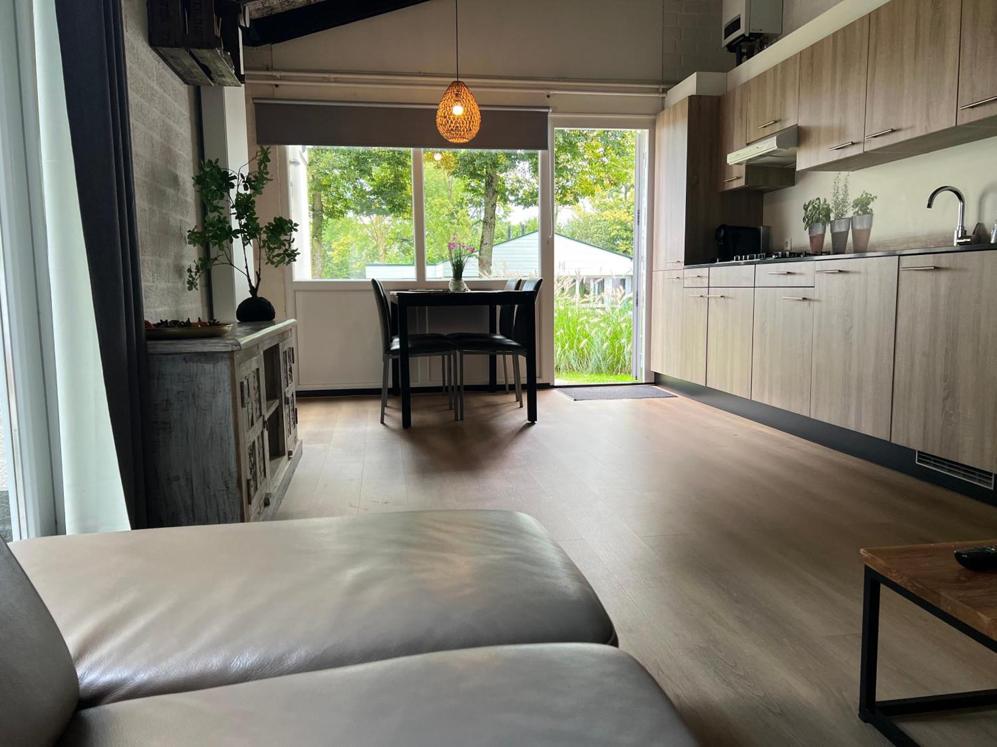 Gehele Bungalow Simpelveld op een park Buitenkant foto